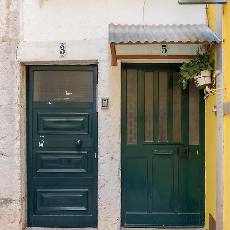 아파트 Em Alfama - Centro Historico *
